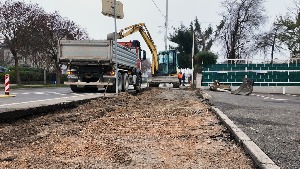 u tijeku obnova pločnika